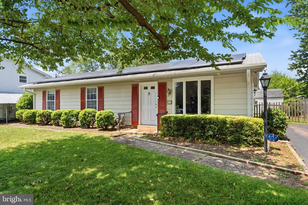 813 N ARGONNE AVE, Sterling, VA 20164