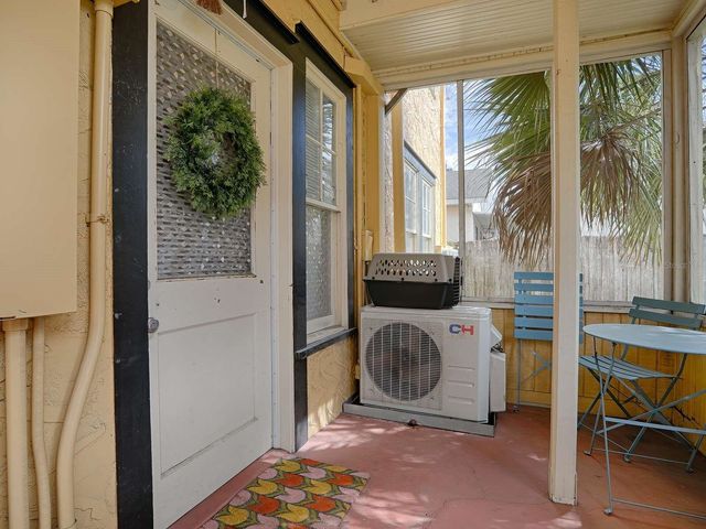 426 E CITRUS AVENUE, Eustis, FL 32726