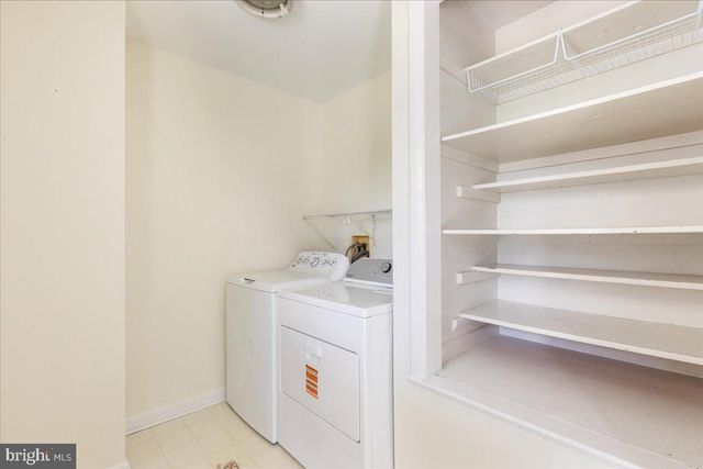 110 GRINDSTONE DR, Winchester, VA 22602