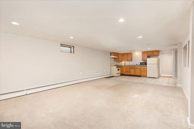 110 GRINDSTONE DR, Winchester, VA 22602