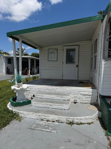 1670 SW 85th Avenue, Davie, FL 33324