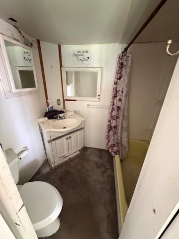 1670 SW 85th Avenue, Davie, FL 33324
