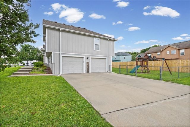 1113 Kent Drive, Belton, MO 64012