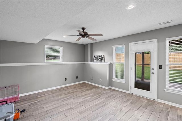1113 Kent Drive, Belton, MO 64012