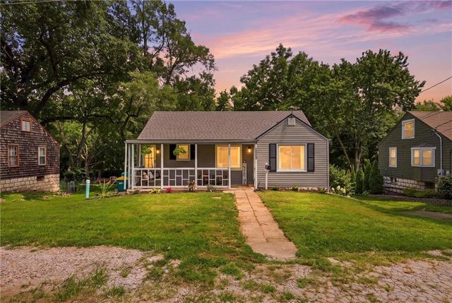 3009 N 52nd Street, Kansas City, KS 66104