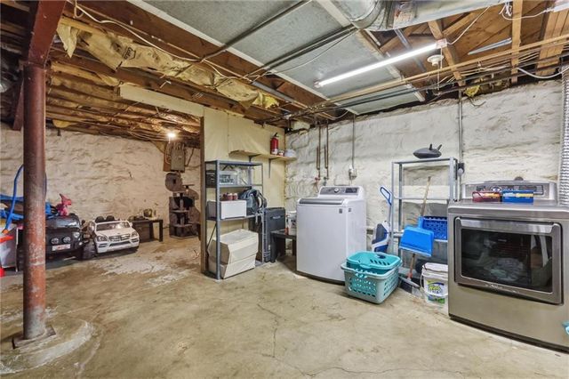3009 N 52nd Street, Kansas City, KS 66104