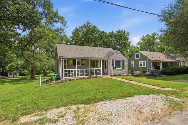 3009 N 52nd Street, Kansas City, KS 66104