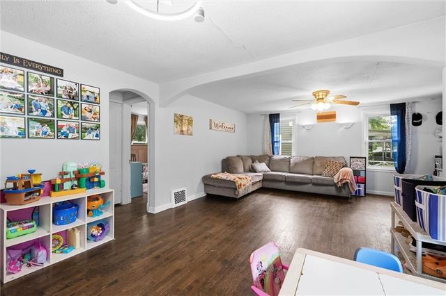 3009 N 52nd Street, Kansas City, KS 66104