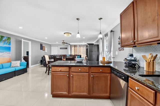 6901 S Congress Avenue, Lake Worth, FL 33462