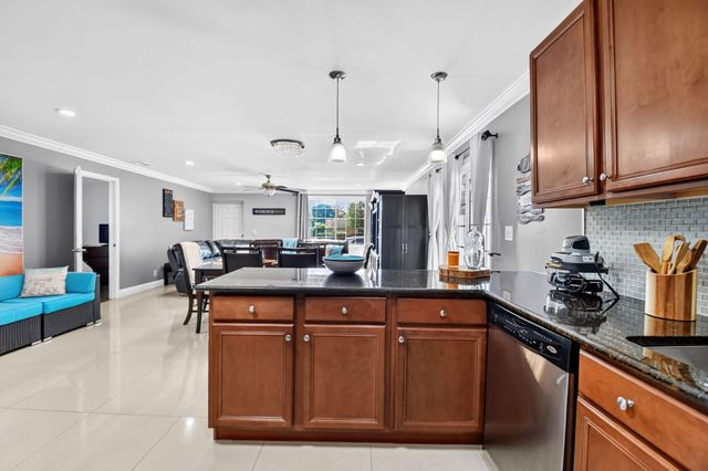6901 S Congress Avenue, Lake Worth, FL 33462