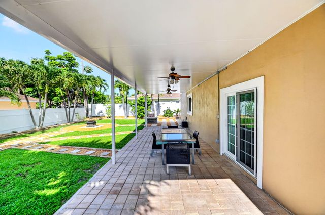 6901 S Congress Avenue, Lake Worth, FL 33462