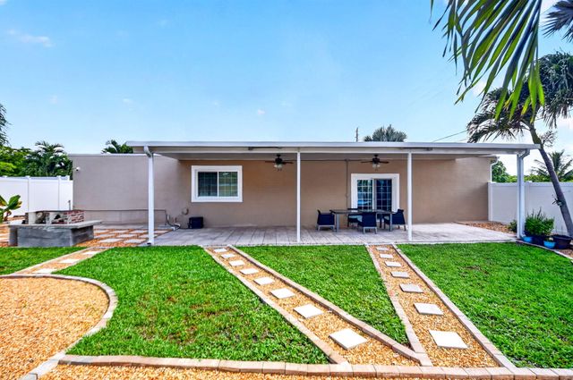 6901 S Congress Avenue, Lake Worth, FL 33462