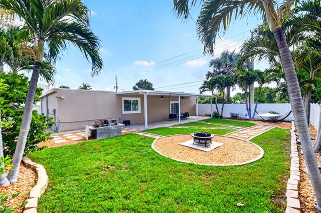 6901 S Congress Avenue, Lake Worth, FL 33462