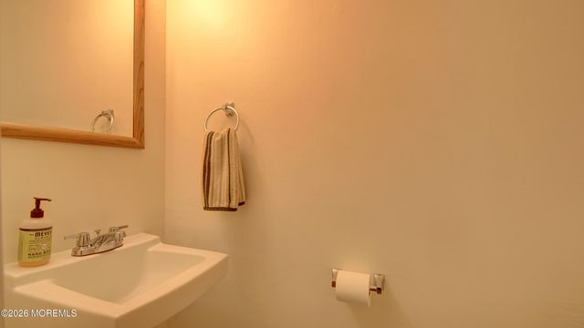 301 Spring Street 19, Red Bank, NJ 07701