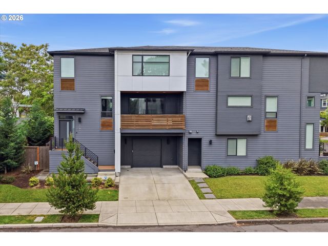 1741 Se BROOKLYN St, Portland, OR 97202
