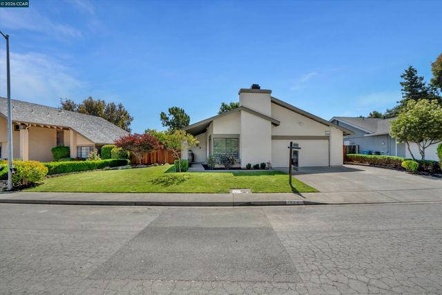 110 Dogwood Ln, Vallejo, CA 94591