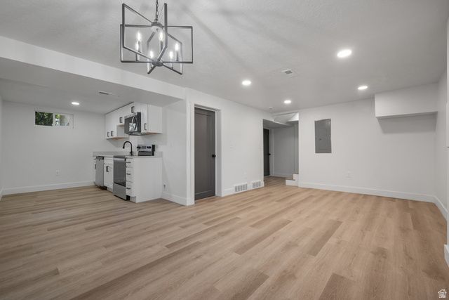 1569 E LANEBROOK CIR, Salt Lake City, UT 84124