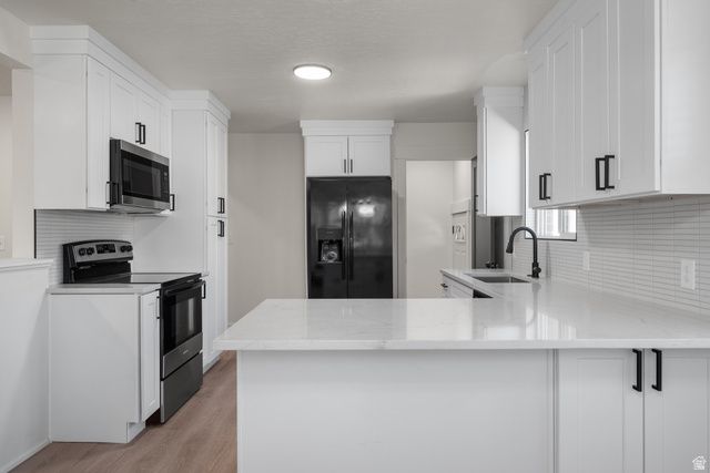 1569 E LANEBROOK CIR, Salt Lake City, UT 84124