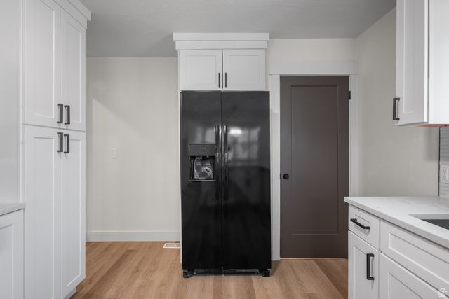 1569 E LANEBROOK CIR, Salt Lake City, UT 84124
