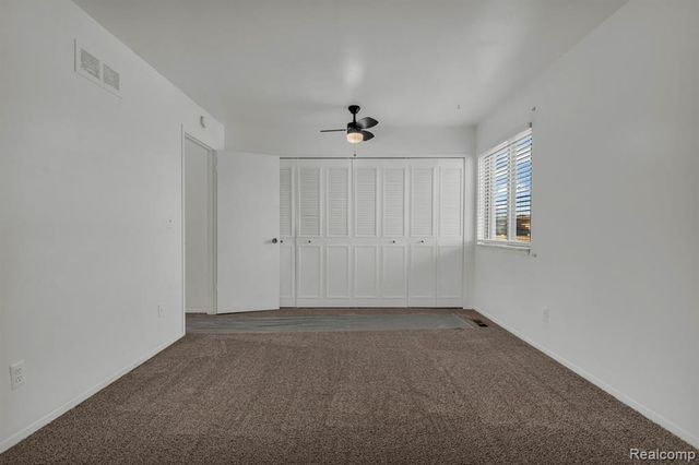 29454 Scarborough Drive, Warren, MI 48088