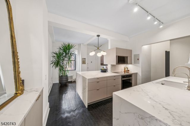 375 Mt Prospect Ave 6DW, Newark City, NJ 07104