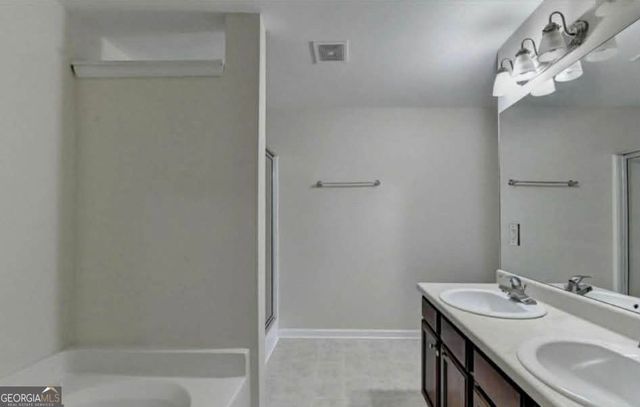 233 Greenview Lane, Lawrenceville, GA 30046