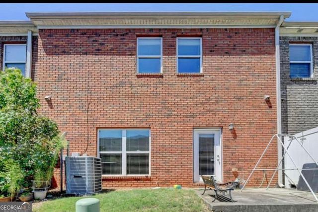 233 Greenview Lane, Lawrenceville, GA 30046