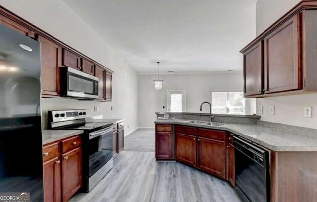 233 Greenview Lane, Lawrenceville, GA 30046