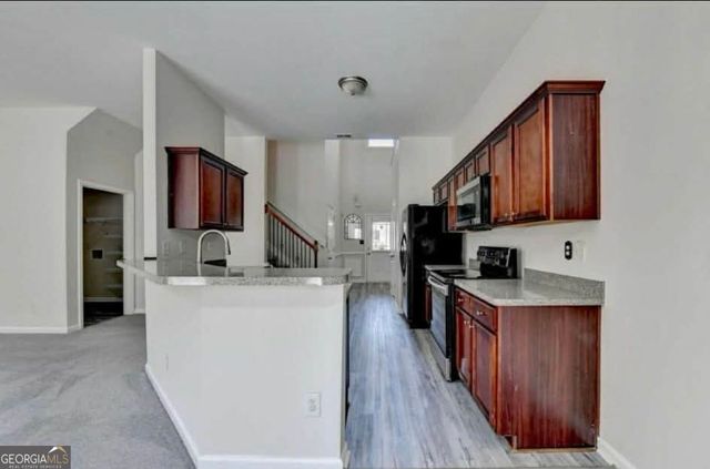 233 Greenview Lane, Lawrenceville, GA 30046