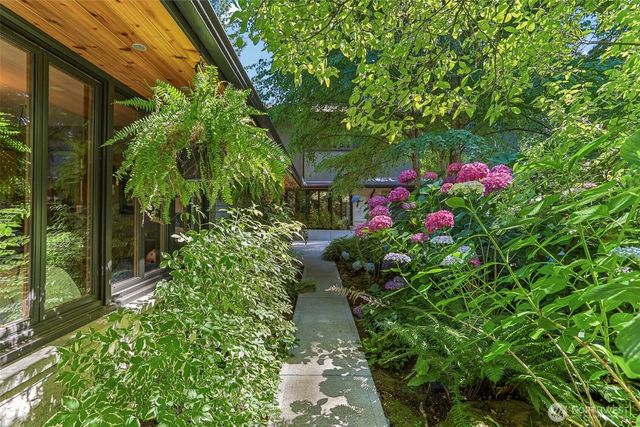 340 NW 137th Street, Seattle, WA 98177