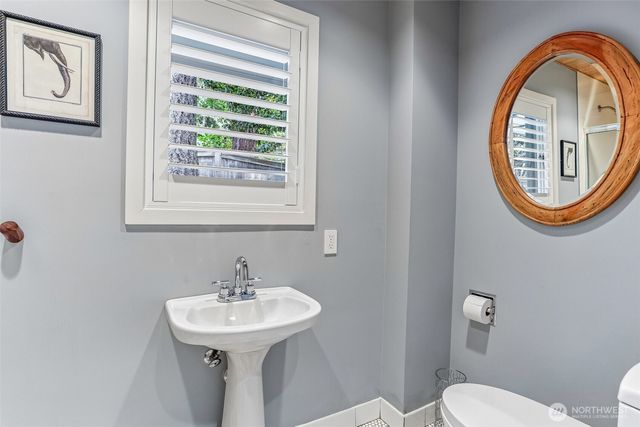 340 NW 137th Street, Seattle, WA 98177