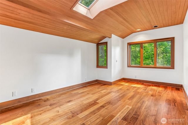 340 NW 137th Street, Seattle, WA 98177