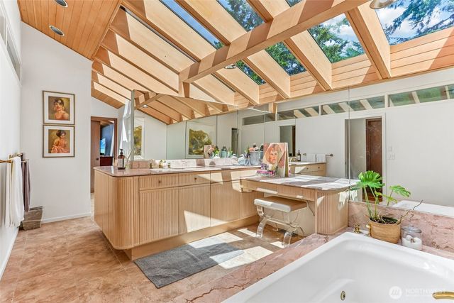 340 NW 137th Street, Seattle, WA 98177