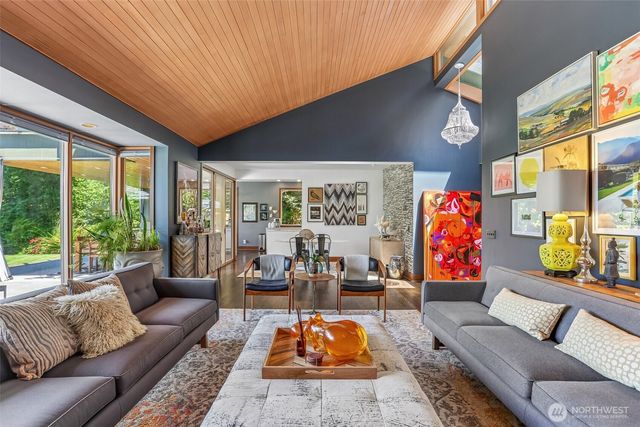 340 NW 137th Street, Seattle, WA 98177
