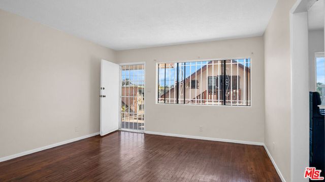 1423 Martin Luther King Jr Avenue 3, Long Beach, CA 90813