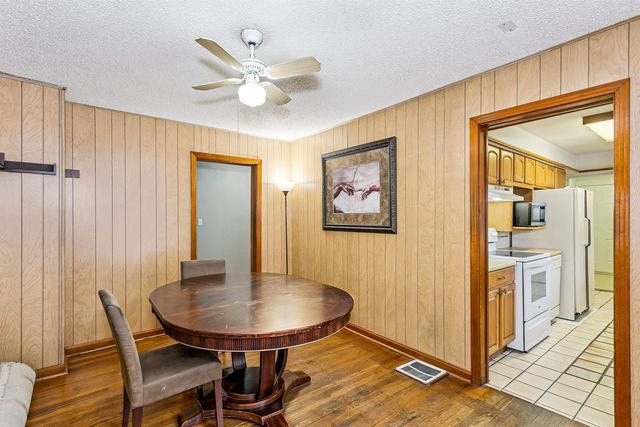 1908 S Wichita St, Wichita, KS 67213