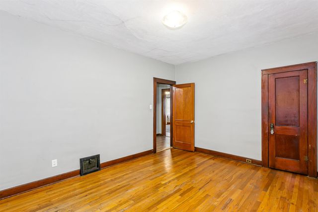 1908 S Wichita St, Wichita, KS 67213