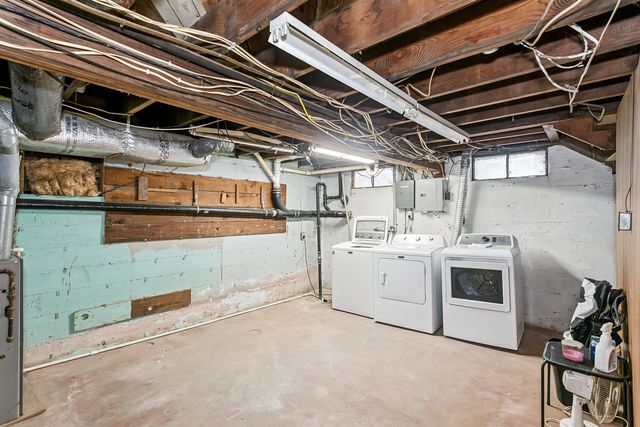 1908 S Wichita St, Wichita, KS 67213