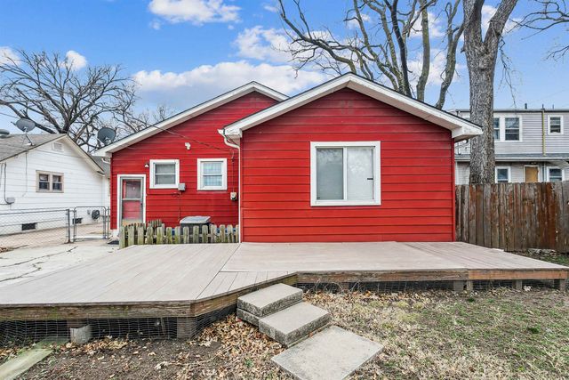 1908 S Wichita St, Wichita, KS 67213