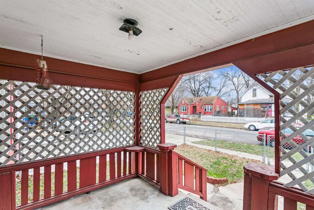 1908 S Wichita St, Wichita, KS 67213