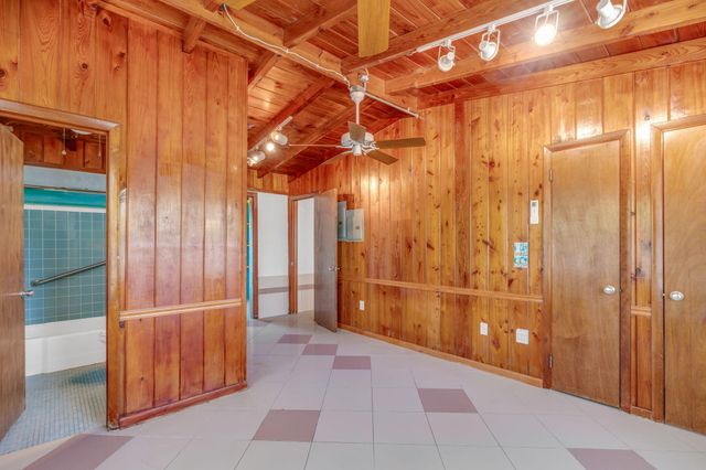 140 25 Gardenia Street, Plantation Key, FL 33070