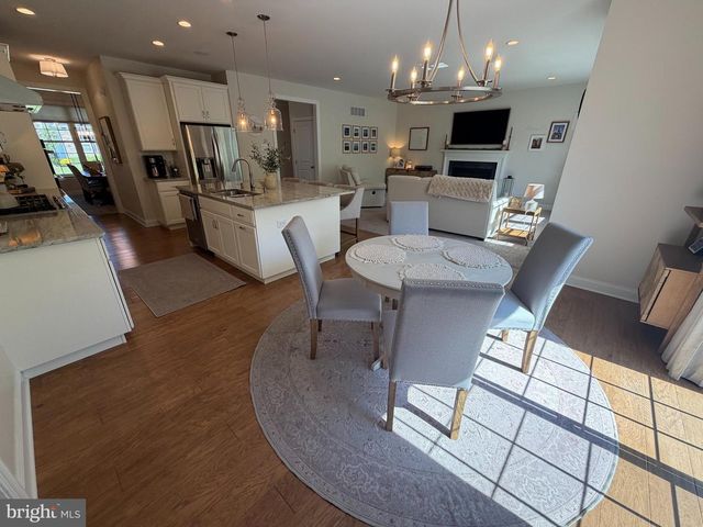 1012 IRON WORKS RD, Phoenixville, PA 19460