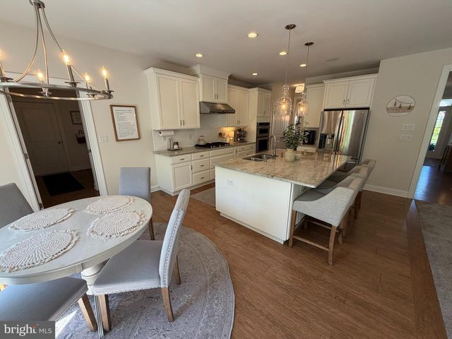1012 IRON WORKS RD, Phoenixville, PA 19460