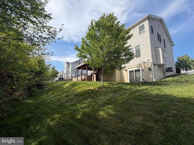 1012 IRON WORKS RD, Phoenixville, PA 19460