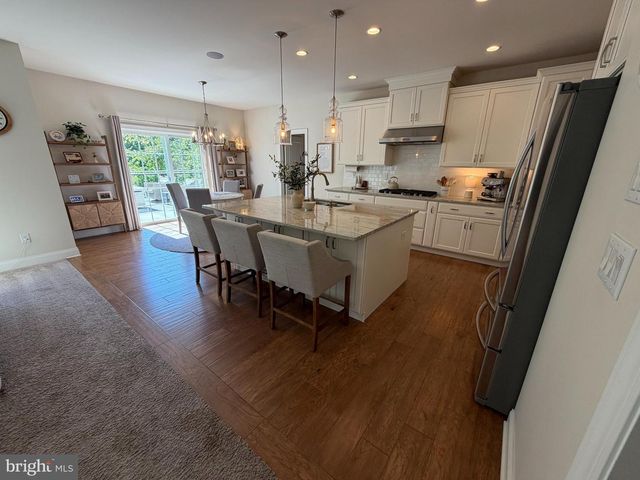 1012 IRON WORKS RD, Phoenixville, PA 19460