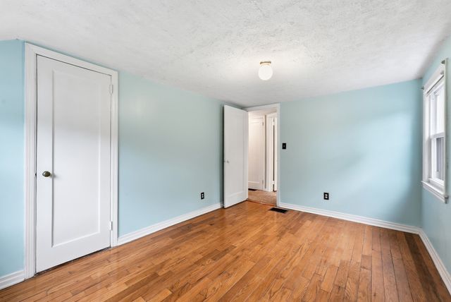 76 Fenway Dr., Springfield, MA 01119