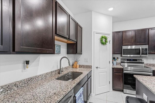 12504 NW 7TH PLACE, Newberry, FL 32669