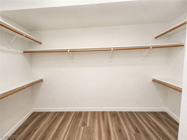 940 Cedarcliff Avenue, Las Vegas, NV 89123