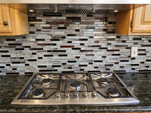940 Cedarcliff Avenue, Las Vegas, NV 89123