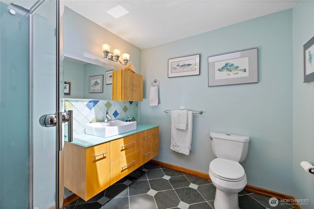 295 SE Bayview Road, Shelton, WA 98584